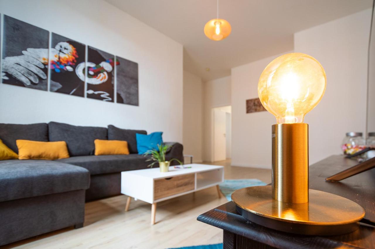 Blue Chili 18 Zentrales City-Apartment Am Hasselbachplatz, 4 Personen Magdeburg Exteriör bild